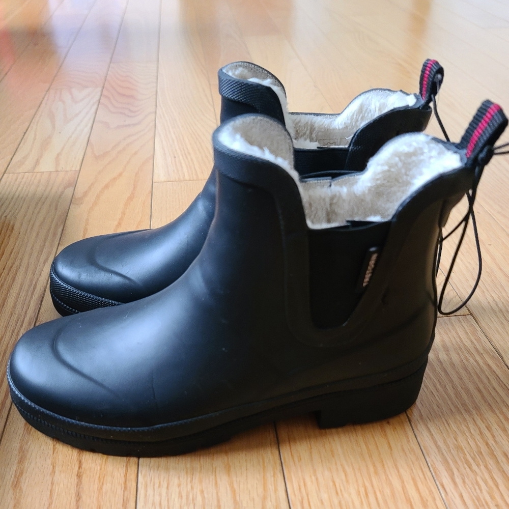Tretorn Waterproof Warm Lined Ankle Rubber Boots, 7, Black